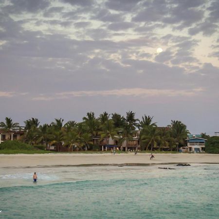 The Isabela Beach House 푸에르토빌라밀 외부 사진