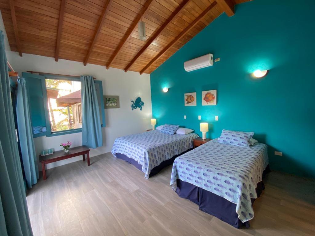 The Isabela Beach House 푸에르토빌라밀 외부 사진