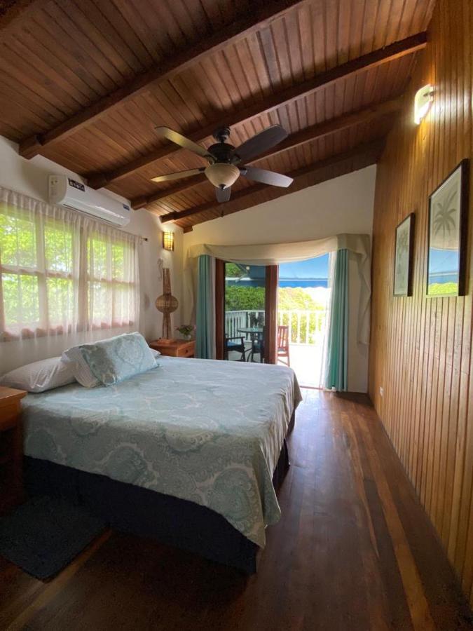 The Isabela Beach House 푸에르토빌라밀 외부 사진